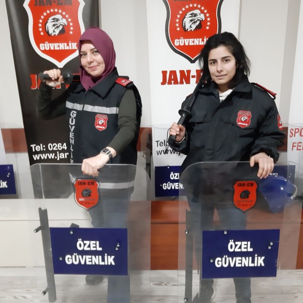 EĞİTİMDEN KARALER