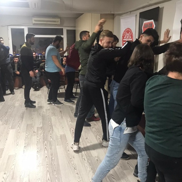 EĞİTİMDEN KARALER